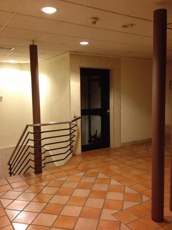 Apartamentos Turisticos Puerta De León Zewnętrze zdjęcie