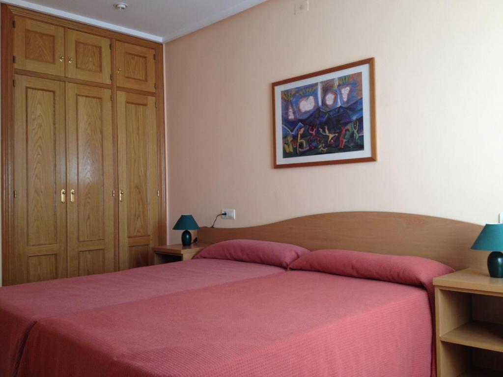 Apartamentos Turisticos Puerta De León Zewnętrze zdjęcie